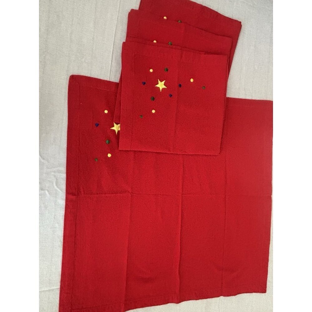 Crate & Barrel Red Confetti Tree Napkins Set 4 Red‎ Yellow Cloth 20”
